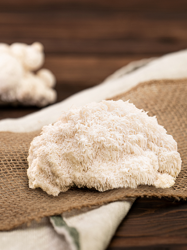 Pom Pom blanc: Der Vitale